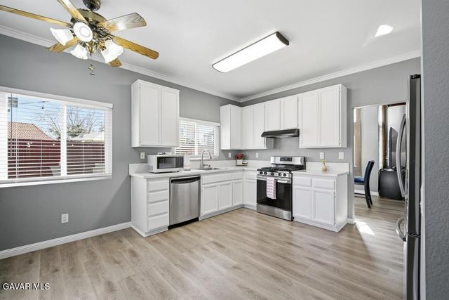 45664 Balmoral Court, Lancaster, CA 93534