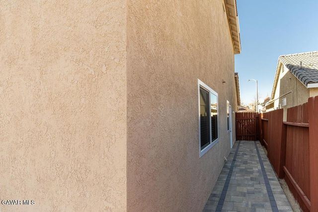 45664 Balmoral Court, Lancaster, CA 93534