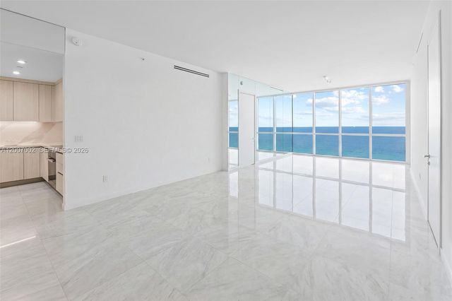100 S Pointe Dr 2107, Miami Beach, FL 33139