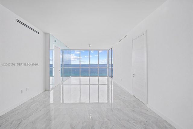 100 S Pointe Dr 2107, Miami Beach, FL 33139