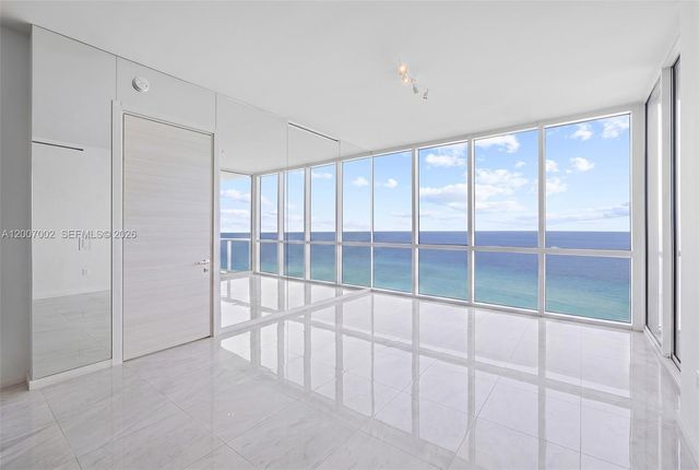 100 S Pointe Dr 2107, Miami Beach, FL 33139