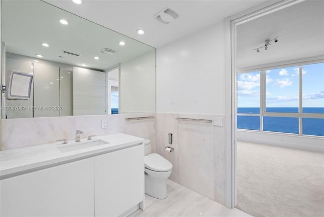 100 S Pointe Dr 2107, Miami Beach, FL 33139
