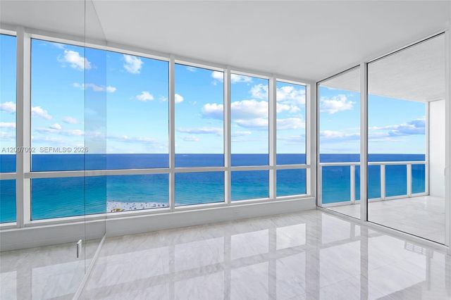 100 S Pointe Dr 2107, Miami Beach, FL 33139