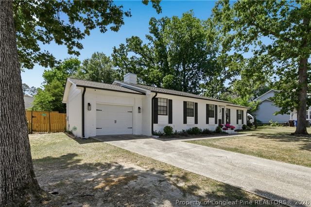 6841 Brasswood Drive, Fayetteville, NC 28314