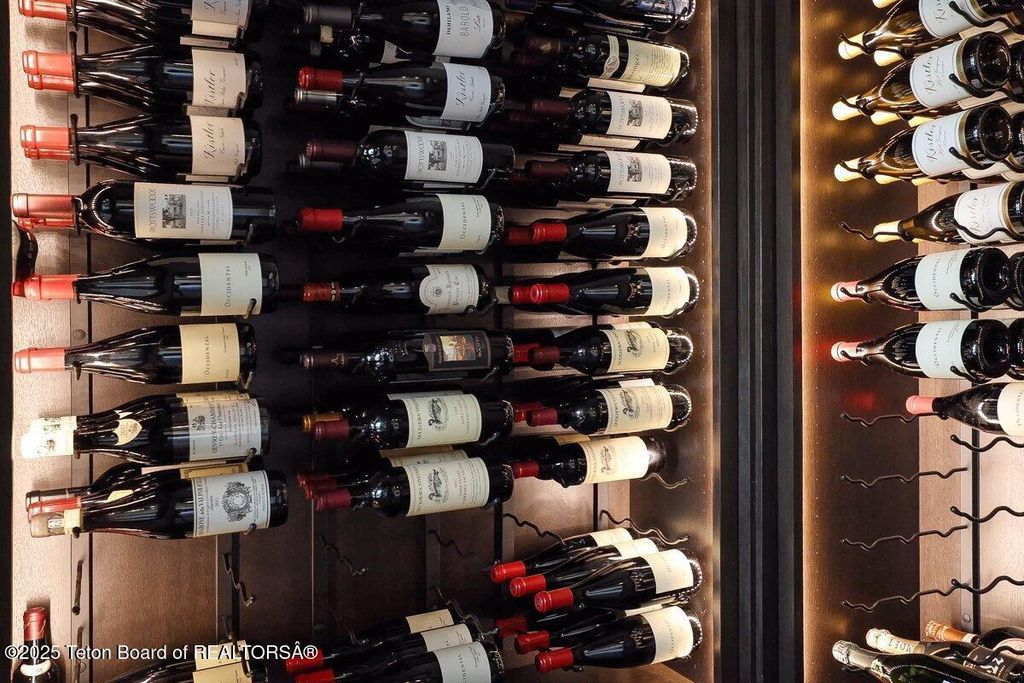 2700 W PEREGRINE Lane, Jackson, WY 83001 photo 16