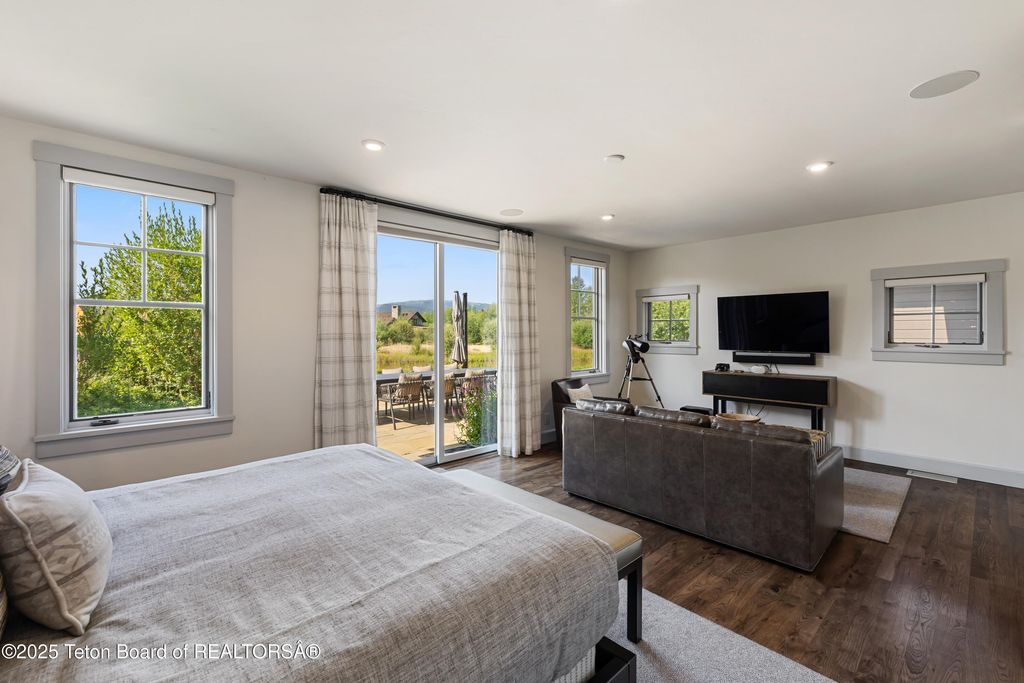 2700 W PEREGRINE Lane, Jackson, WY 83001 photo 20