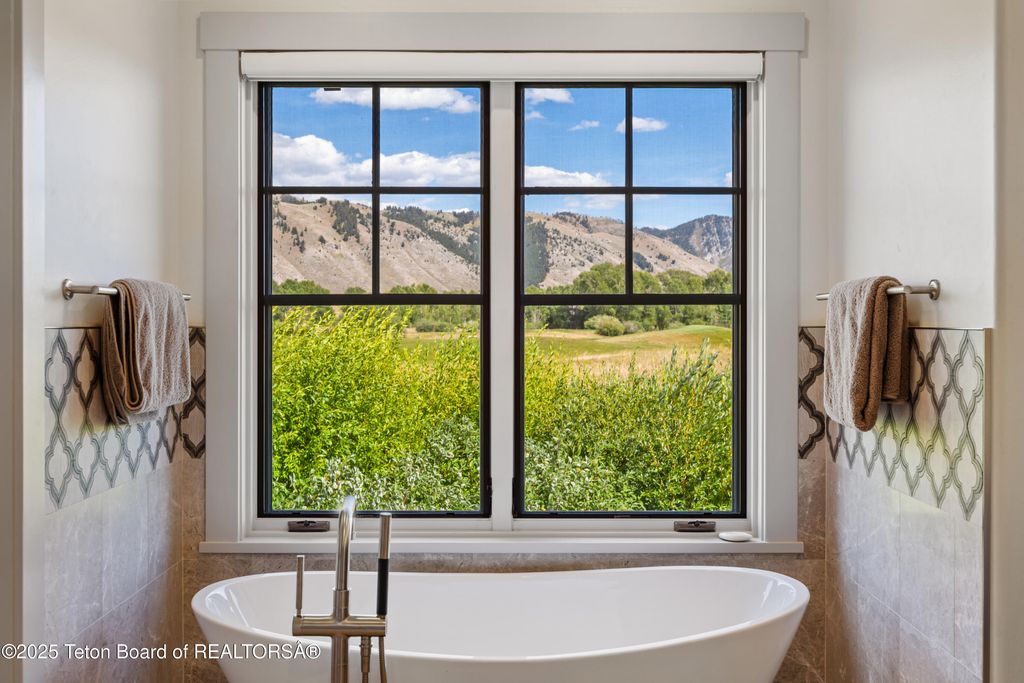 2700 W PEREGRINE Lane, Jackson, WY 83001 photo 25