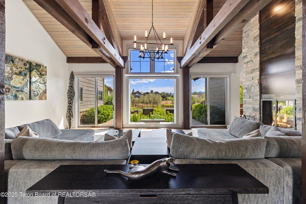 2700 W PEREGRINE Lane, Jackson, WY 83001 photo 3