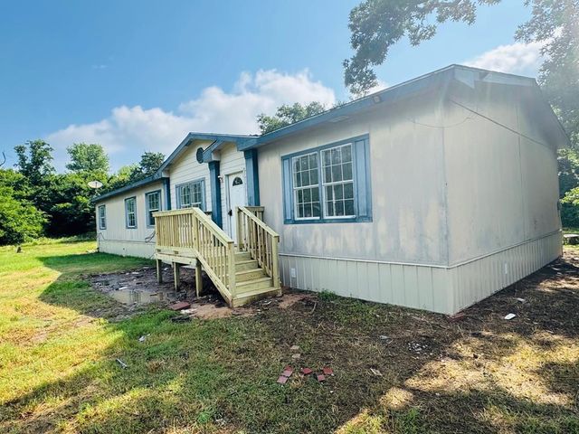 901 County Road 2406, Tool, TX 75143