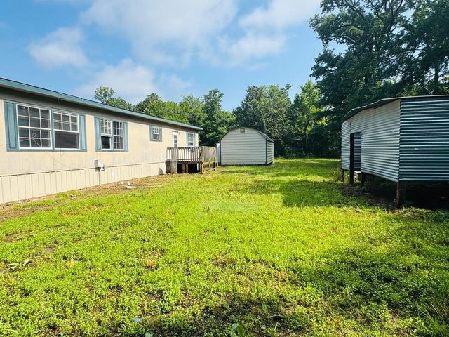 901 County Road 2406, Tool, TX 75143