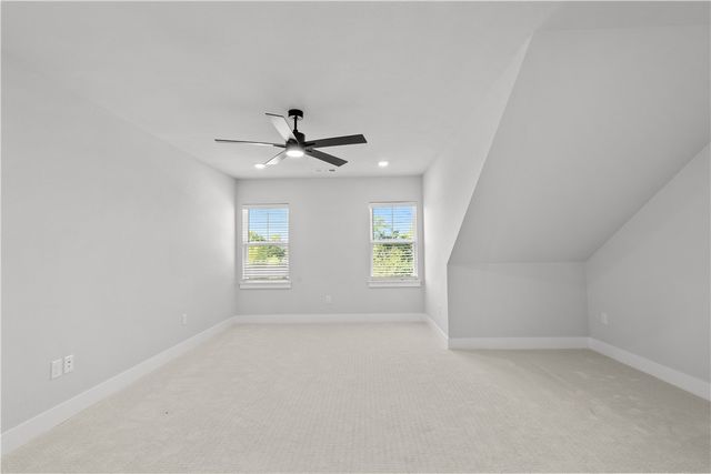 4150 W Huron Loop, Fayetteville, AR 72704