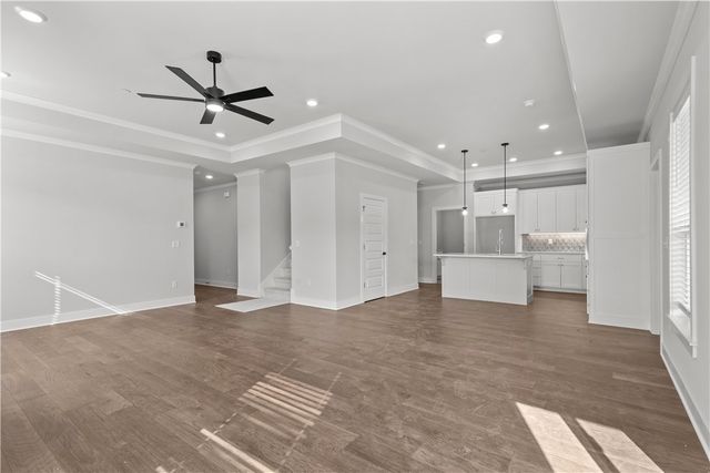 4150 W Huron Loop, Fayetteville, AR 72704