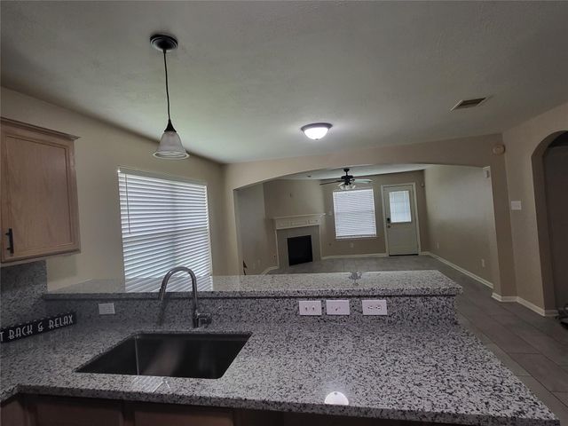 7302 Legacy Pines Drive, Cypress, TX 77433