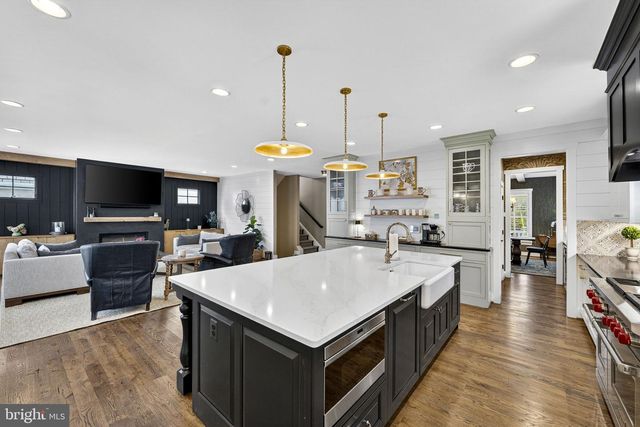 105 REED ST, Middleburg, VA 20117