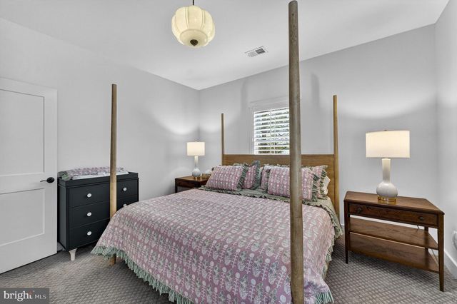 105 REED ST, Middleburg, VA 20117