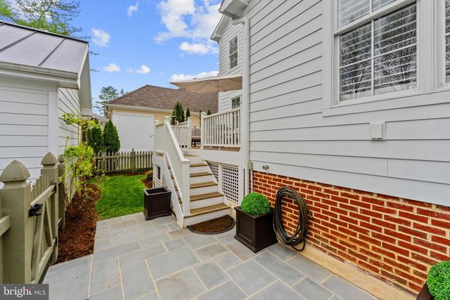 105 REED ST, Middleburg, VA 20117