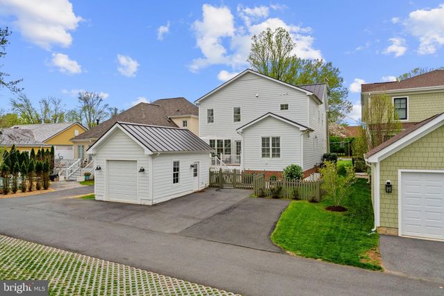 105 REED ST, Middleburg, VA 20117