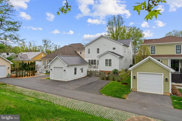 105 REED ST, Middleburg, VA 20117