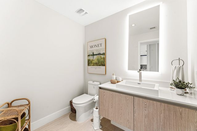 3100 N Ocean Drive 1702p, Singer Island, FL 33404