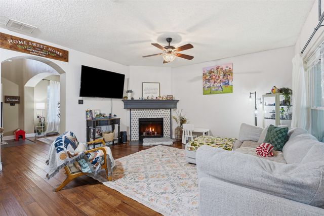 4532 Pebble Stone Drive, Fort Worth, TX 76123