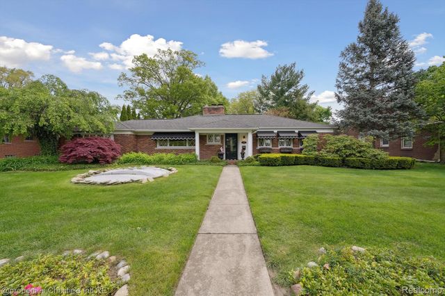511 S GULLEY Road, Dearborn, MI 48124