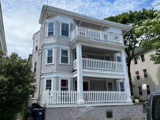 31 Barry St 2, Boston, MA 02125
