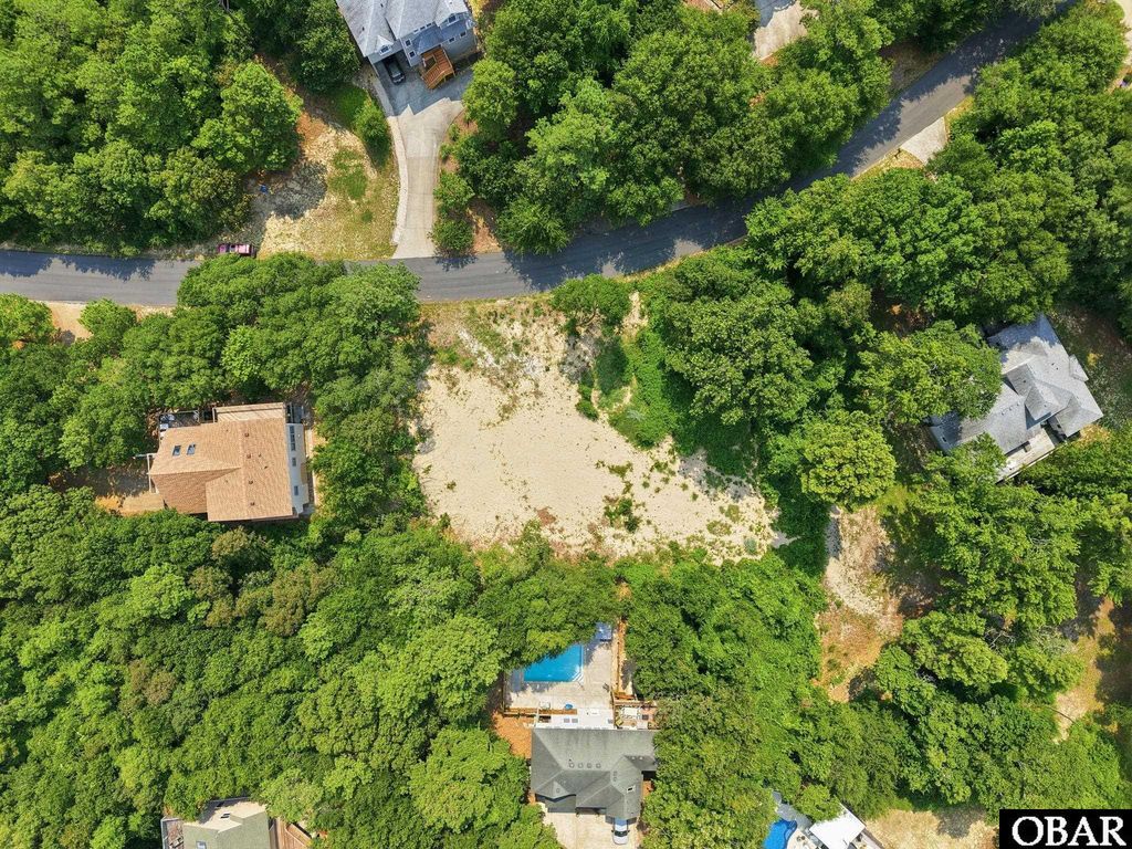 Image 27 of property listing at 27 Spindrift Trail Lot 366, Southern Shores, NC 27949