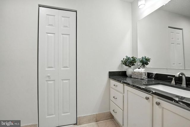 1225 MARTHA CUSTIS DR #1506, Alexandria, VA 22302