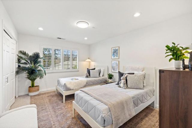 612 Hudson Street, Redwood City, CA 94061