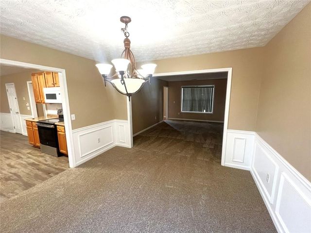 2209 Swan Lake Court, Grayson, GA 30017