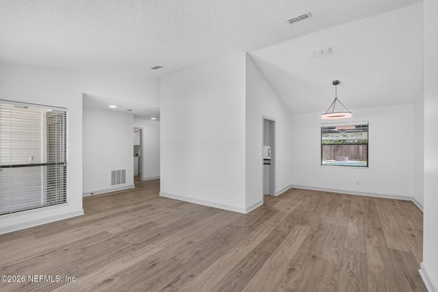12407 VALPARISO Trail, Jacksonville, FL 32223