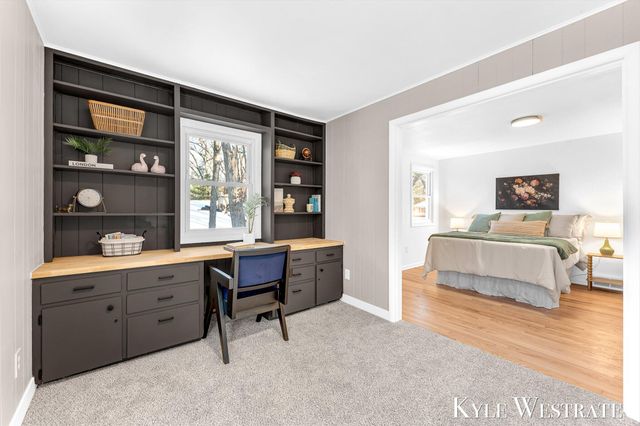 7361 Sheffield Drive SE, Ada, MI 49301