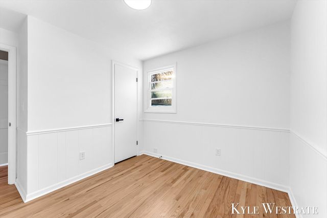 7361 Sheffield Drive SE, Ada, MI 49301