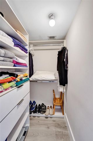 19101 NE 36th Ct 3002, Aventura, FL 33180