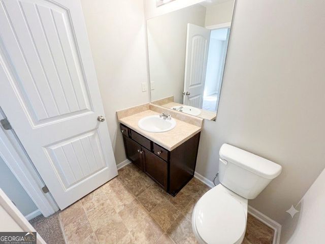 1086 Blind Brook Circle, Hoschton, GA 30548