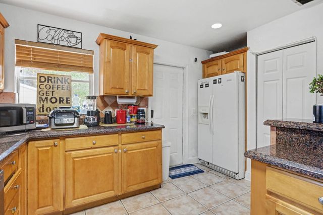 1400 Cardinal Lane, Lantana, FL 33462