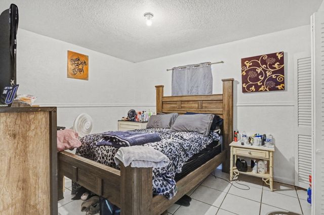 1400 Cardinal Lane, Lantana, FL 33462