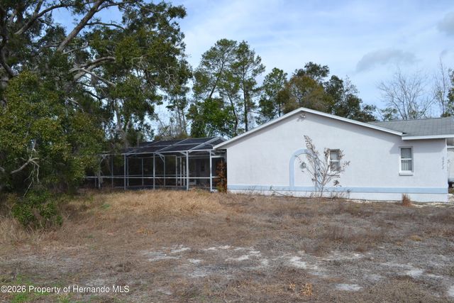 6473 Blackbird Avenue, Weeki Wachee, FL 34613