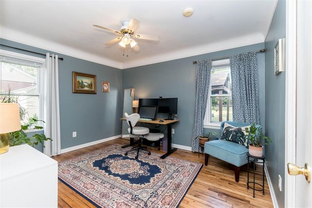 18951 Sunset Street, Livonia, MI 48152