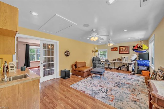 2244 Benefit RD, Chesapeake, VA 23322