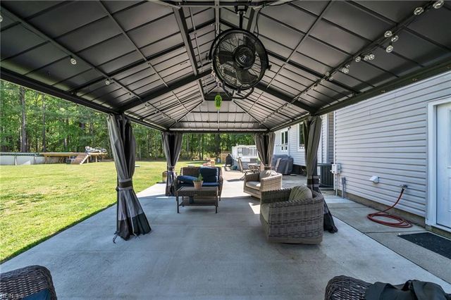 2244 Benefit RD, Chesapeake, VA 23322