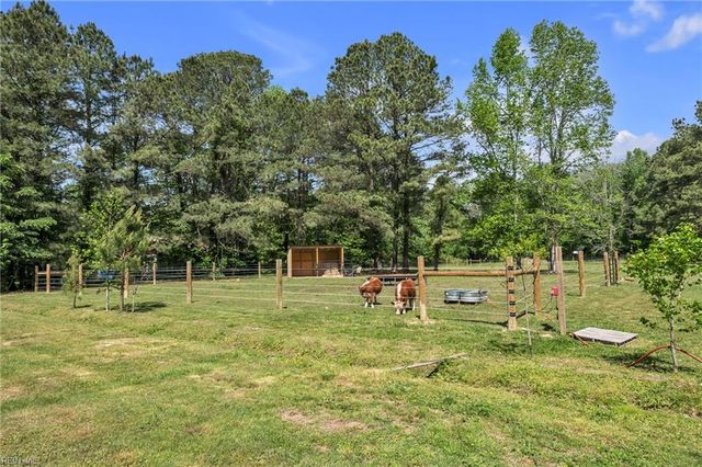 2244 Benefit RD, Chesapeake, VA 23322