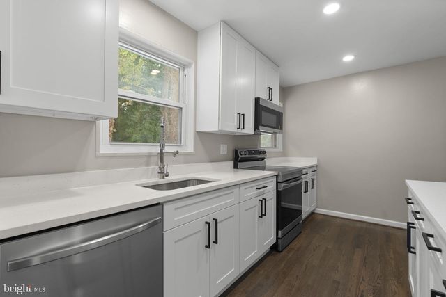 6203 SEMINOLE ST, College Park, MD 20740