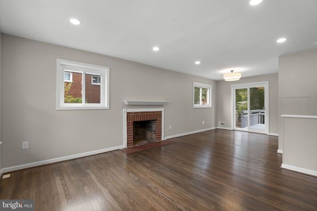 6203 SEMINOLE ST, College Park, MD 20740