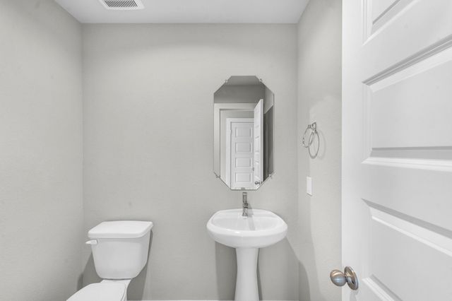 4222 Highwood Drive, Rosenberg, TX 77471