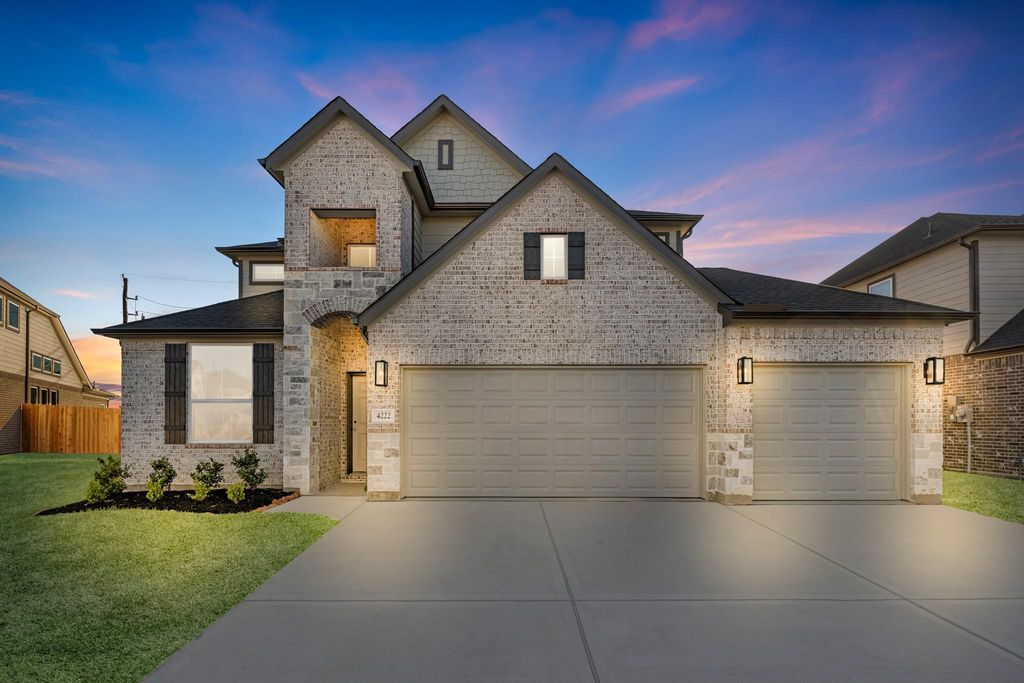 4222 Highwood Drive, Rosenberg, TX 77471
