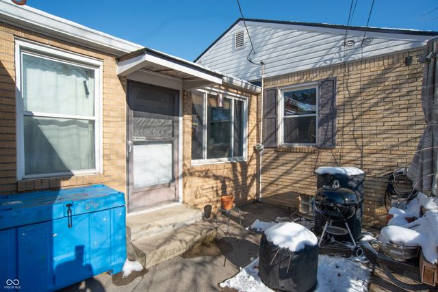 6156 Oak Avenue, Indianapolis, IN 46219