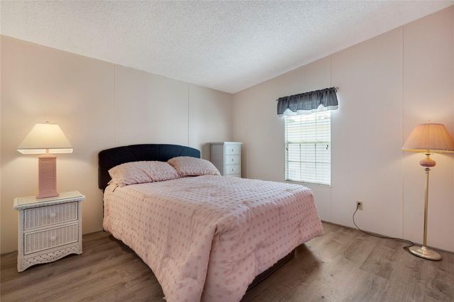 713 RIVERVIEW CIRCLE, North Port, FL 34287