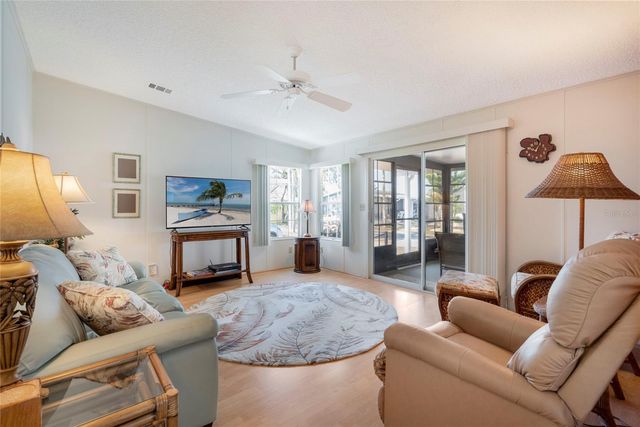 713 RIVERVIEW CIRCLE, North Port, FL 34287