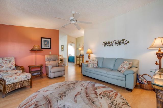 713 RIVERVIEW CIRCLE, North Port, FL 34287